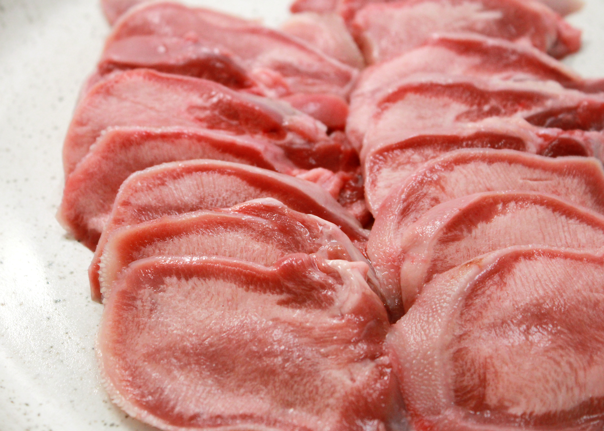 入荷しました！希少な「鹿タン」＆「鹿の赤モツ」】数量限定販売