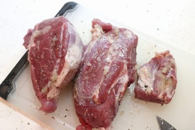 羊肉　ラム　低温調理　スパイス　ステーキ