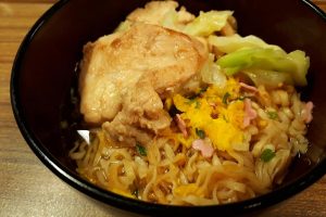 チキンラーメン　とりじん　コラボ　遠山ジンギス