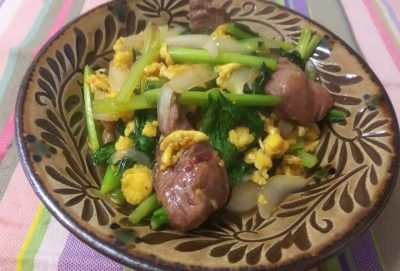 ｢豚かしら肉と野菜の炒め｣